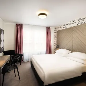 Elaya West 4* Wenen
